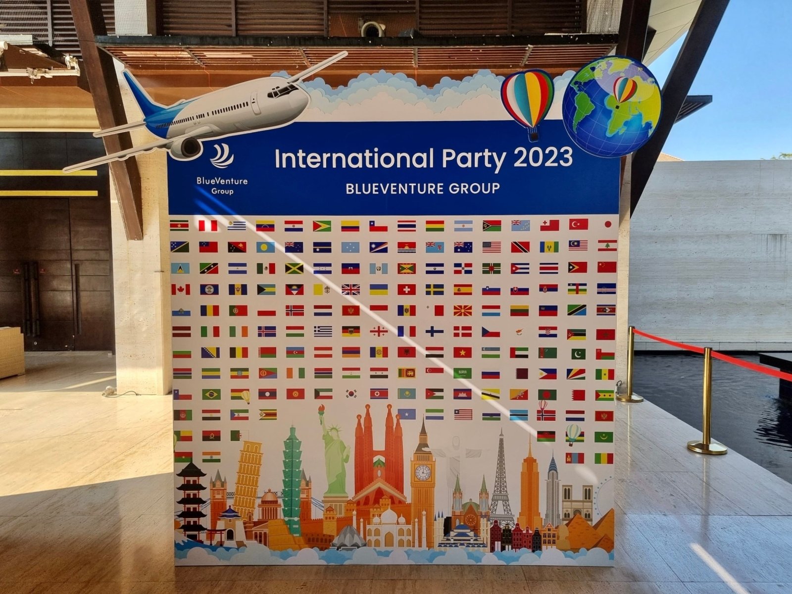 Backdrop ไม้ แบคดรอปโครงไม้ ใช้เป็นฉากเวทีและฉากถ่ายภาพ ดีไซน์แข็งแรง สวยงาม เหมาะสำหรับงานอีเวนต์และงานแต่งงาน