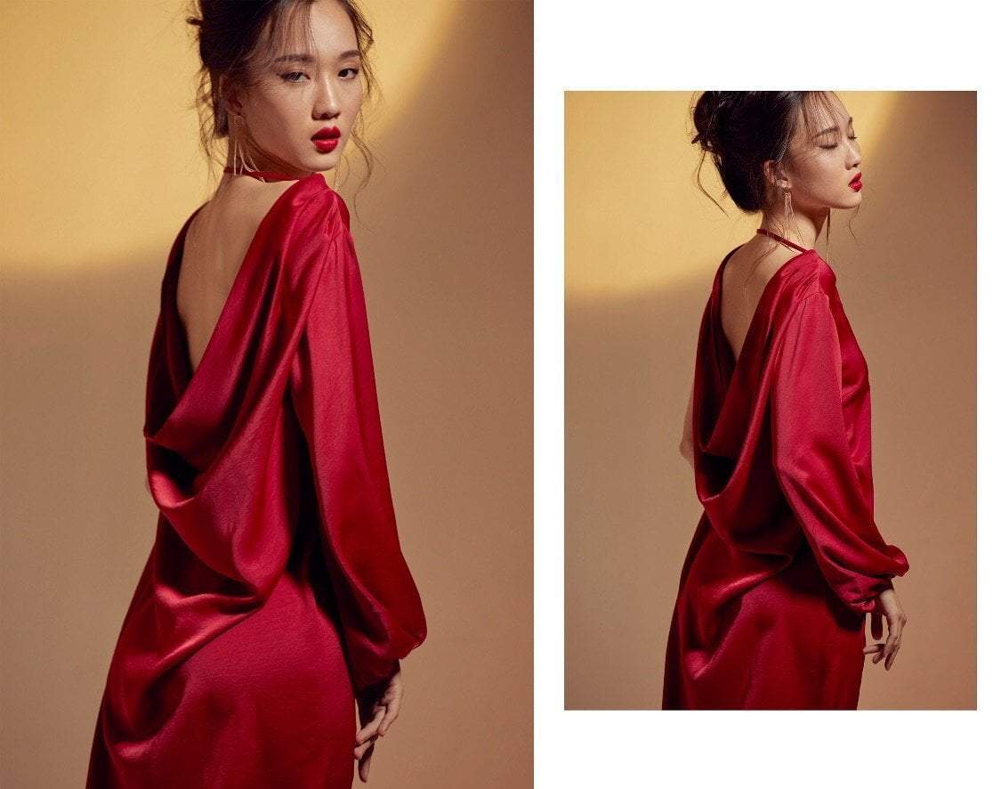 ถ่ายภาพแฟชั่น (Fashion) รับถ่ายภาพแฟชั่น ผูหญิง หันหลัง ชุดราตรีสีแดง ฉากหลังสีเหลืองเข้ม