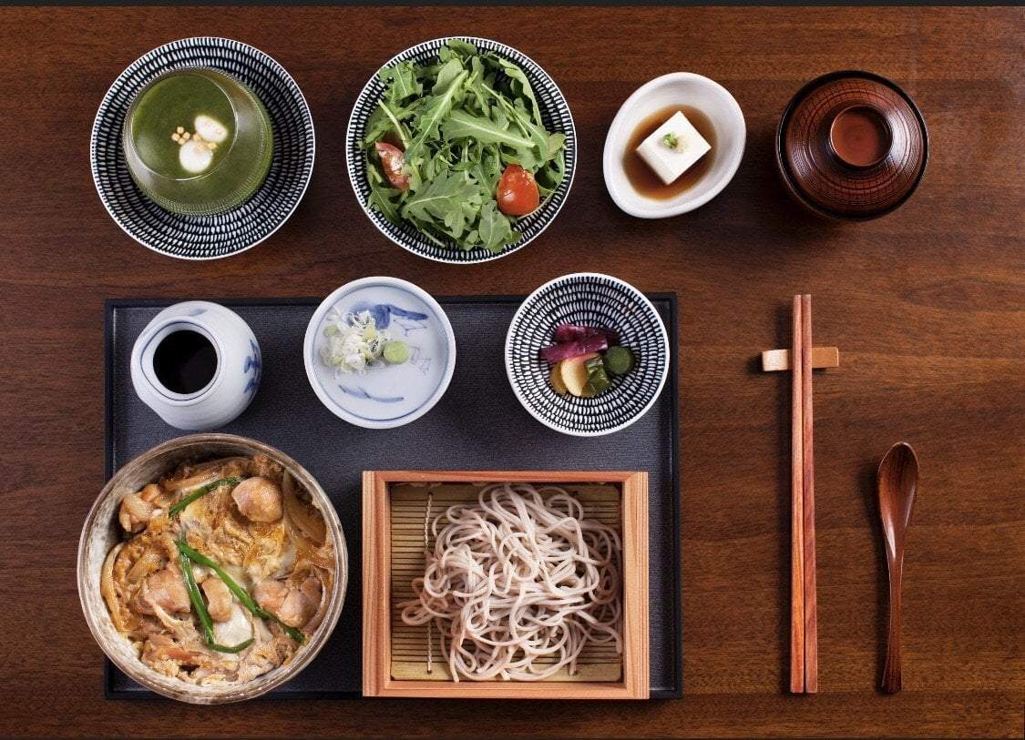 food stylist ถ่ายภาพอาหาร (Food & Menu) bento set เซ็ตเมนูเบนโตะ มุมบน top view