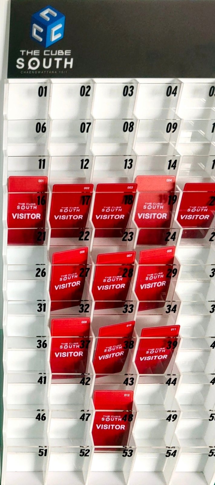 ชั้นวางบัตร กล่องใส่บัตร อะคริลิค โปร่งใส แข็งแรง เหมาะสำหรับออฟฟิศ ร้านค้า และงานแสดงสินค้า