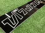 เซาะร่องอะคริลิค Laser Marking งานพิมพ์และแกะสลักคมชัด เนี้ยบหรู เหมาะสำหรับป้ายชื่อ ป้ายบริษัท และงานตกแต่งพิเศษ