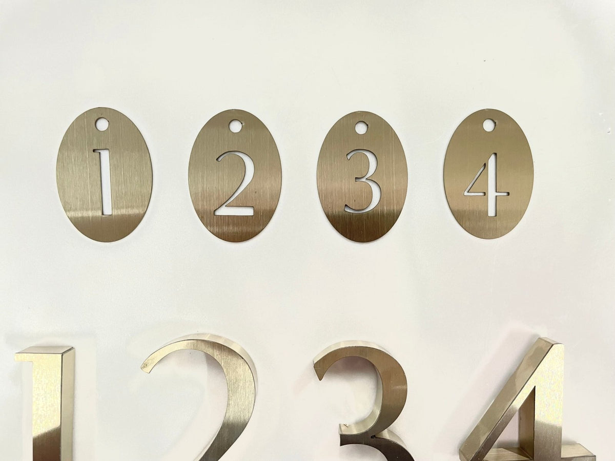 ป้ายโลหะฉลุเลเซอร์ และป้ายเหล็กฉลุเลเซอร์ ตัดคมชัด ดีไซน์สวยงาม ทนทาน เหมาะสำหรับป้ายบริษัท ร้านค้า และงานตกแต่ง