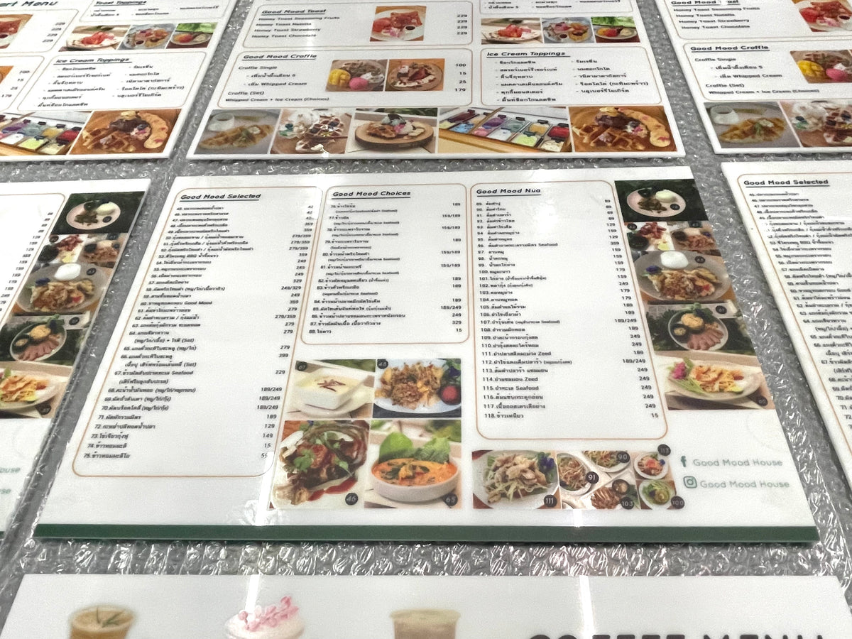 ป้ายอะคริลิคพิมพ์ยูวี แผ่นอะคริลิค และอะคริลิคติดสติ๊กเกอร์ พิมพ์คมชัด สีสวยทนทาน เหมาะสำหรับป้ายบริษัท ร้านค้า และงานตกแต่ง