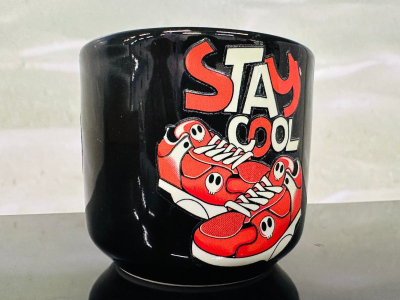 สติ๊กเกอร์ยูวี สกรีนติดสินค้า พิมพ์คมชัด ทนทาน กันน้ำ เหมาะสำหรับฉลากสินค้าและบรรจุภัณฑ์