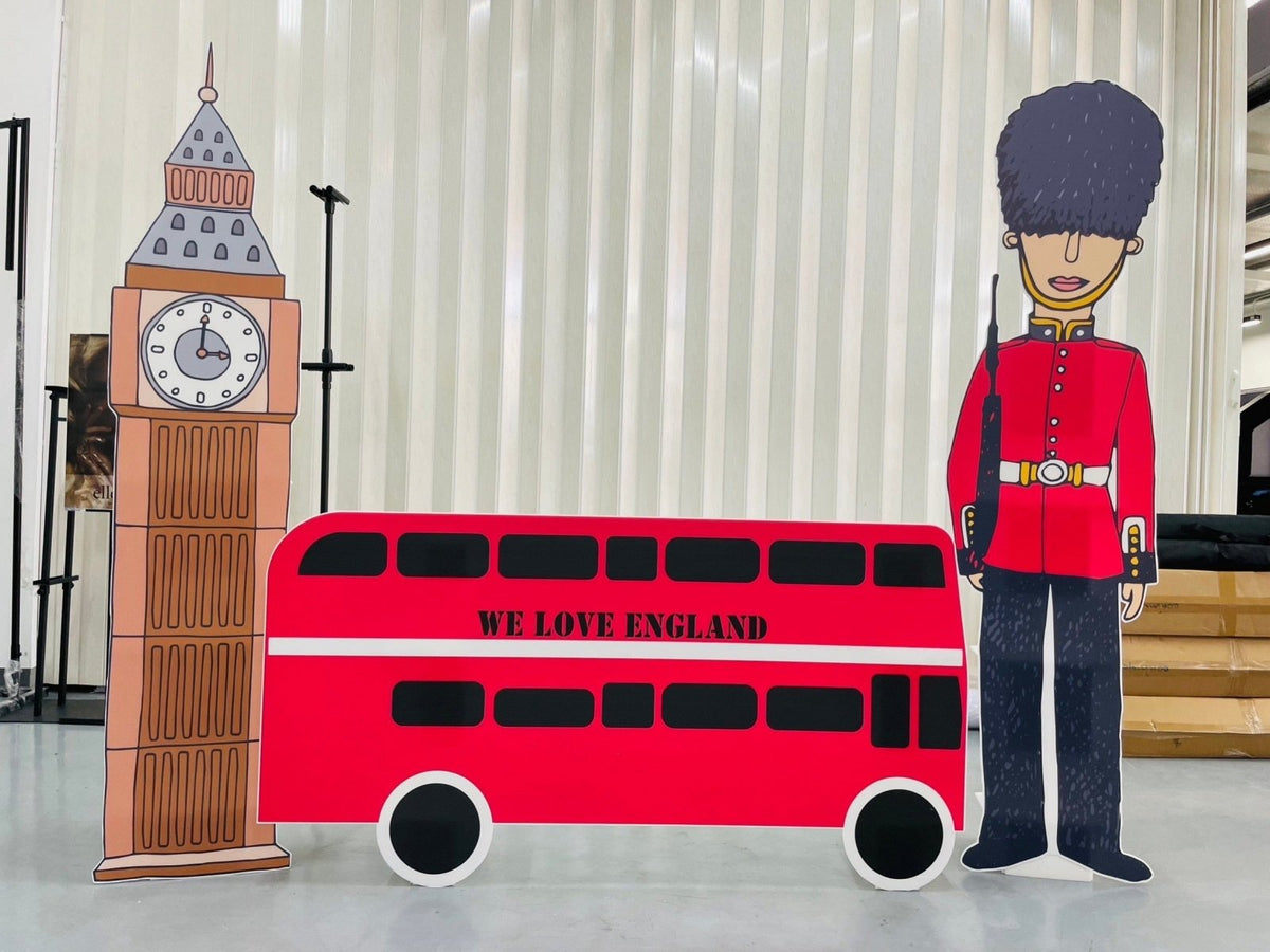 สแตนดี้ไดคัท Standee Die-Cut พิมพ์คมชัด น้ำหนักเบา ไดคัทตามแบบ เหมาะสำหรับงานอีเวนต์ โปรโมชัน และป้ายโฆษณา