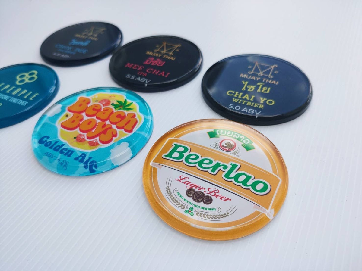 อะคริลิคใสพิมพ์กลับด้าน และพิมพ์พลาสติก พิมพ์คมชัด สีสดใส เหมาะสำหรับป้ายบริษัท ป้ายร้านค้า งานตกแต่ง และงานโฆษณา