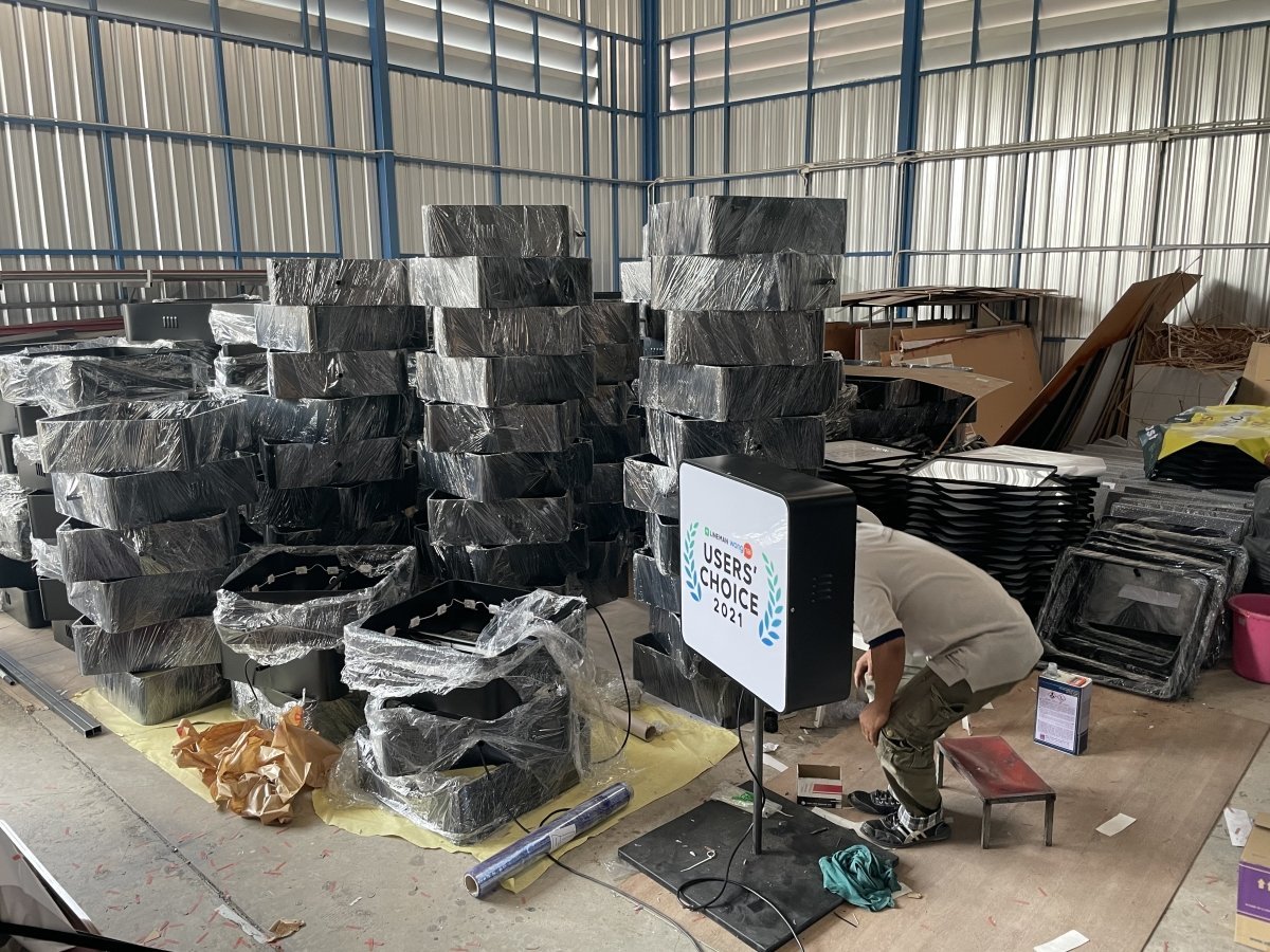 ป้ายไฟสำเร็จรูป Light Box ดีไซน์กะทัดรัด ติดตั้งง่าย สว่างคมชัด เหมาะสำหรับป้ายโฆษณา หน้าร้าน และงานโปรโมชัน