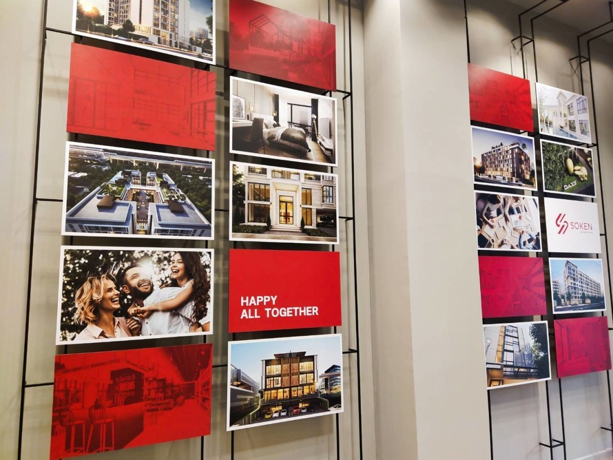 ป้ายพลาสวูด ติดสติ๊กเกอร์ สกรีนพิมพ์ยูวี พิมพ์คมชัด ทนแดดฝน แข็งแรง เหมาะสำหรับงานโฆษณา ป้ายร้าน และป้ายโปรโมชัน