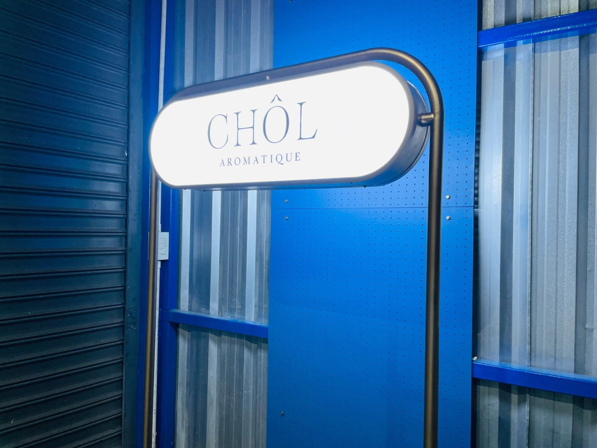 ป้ายโลโก้ไฟออกหน้า กล่องไฟโลโก้ กล่องไฟซิงค์ สว่างชัดเจน เหมาะสำหรับร้านค้าและบริษัท