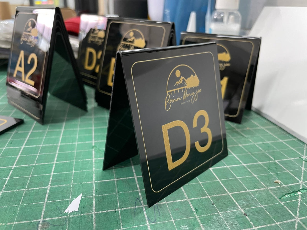 ป้ายแจ้งคิวตั้งโต๊ะ ป้ายคิว - Octopus Media Solutions