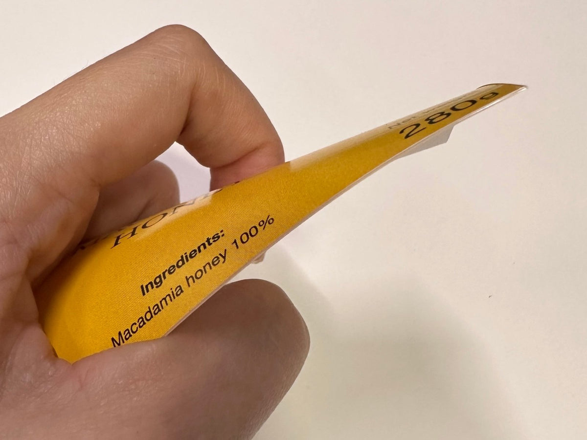 ป้ายแท็ก ป้าย Tag พิมพ์คมชัด ใช้เป็นป้ายสินค้า ป้ายราคา หรือป้ายโลโก้ เหมาะสำหรับร้านค้า งานอีเวนต์ และการโปรโมชันสินค้า