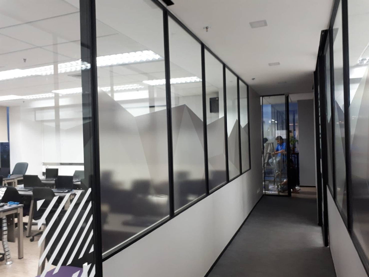 สติ๊กเกอร์ฝ้า ติดกระจก ฟิล์มฝ้าติดกระจก - Octopus Media Solutions