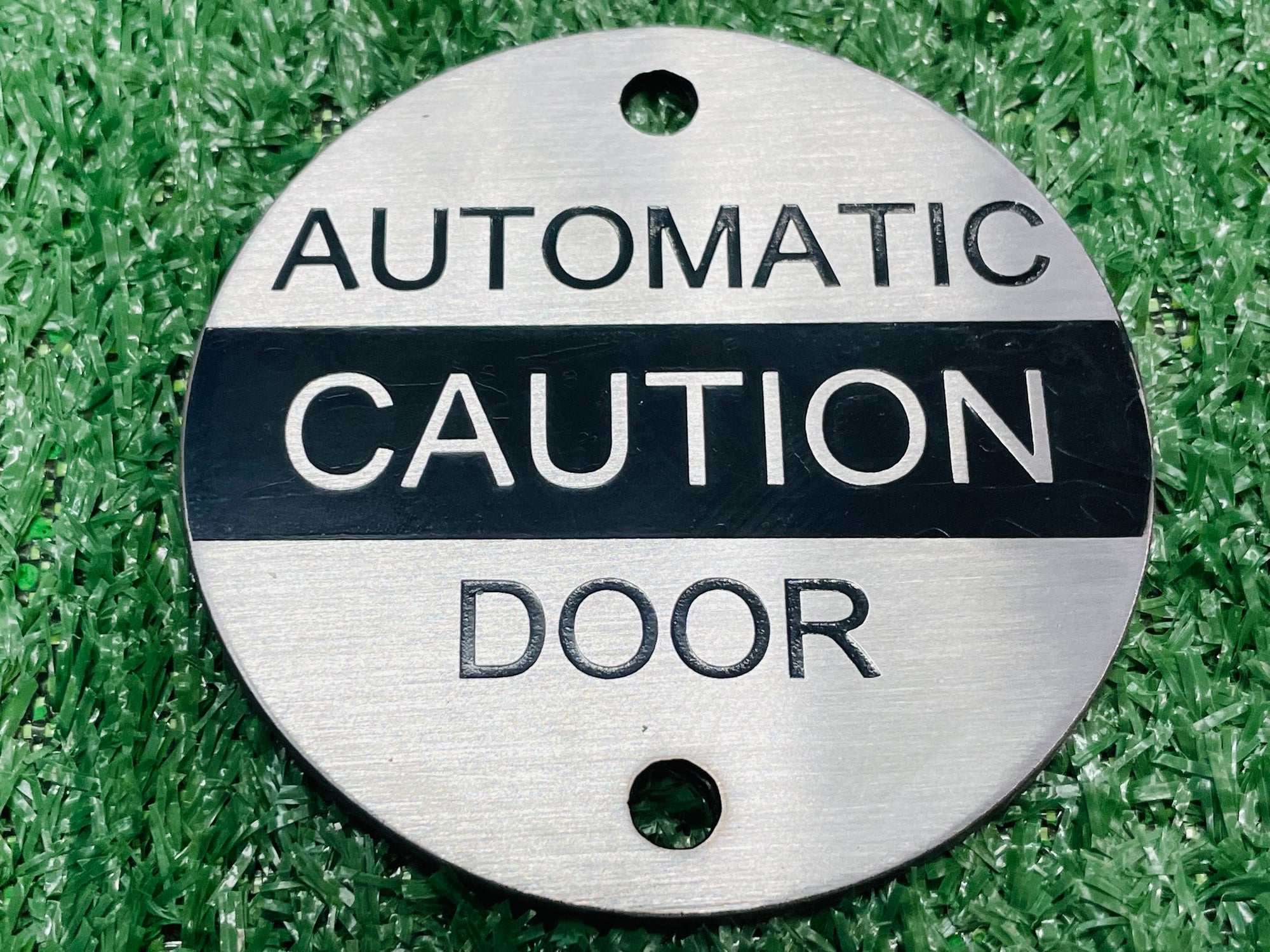 ป้ายสแตนเลสกัดกรด โลโก้บริษัท Etched Metal Sign ป้ายกัดกรดสแตนเลส SS304 ป้ายชื่อบริษัทสแตนเลส กัดกรดลงสี