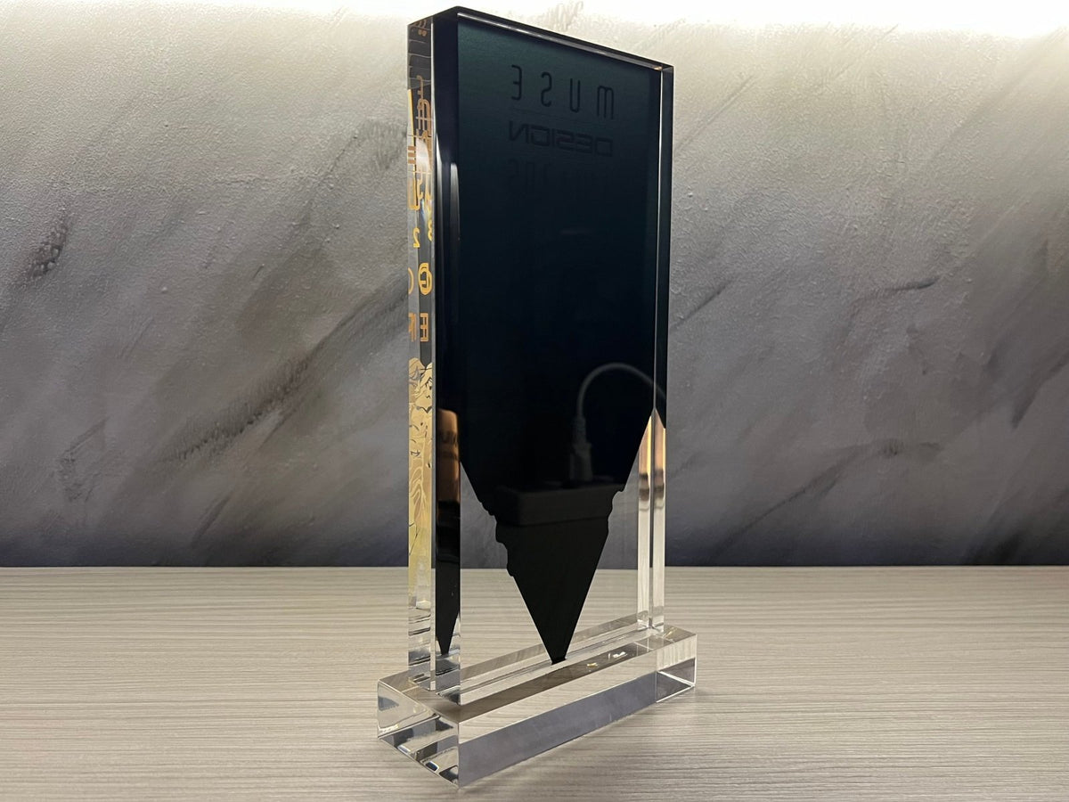 โล่รางวัล Acrylic Trophy Award อะคริลิคใส พิมพ์คมชัด ดีไซน์หรูหรา เหมาะสำหรับงานมอบรางวัล เกียรติยศ การแข่งขัน และงานองค์กร