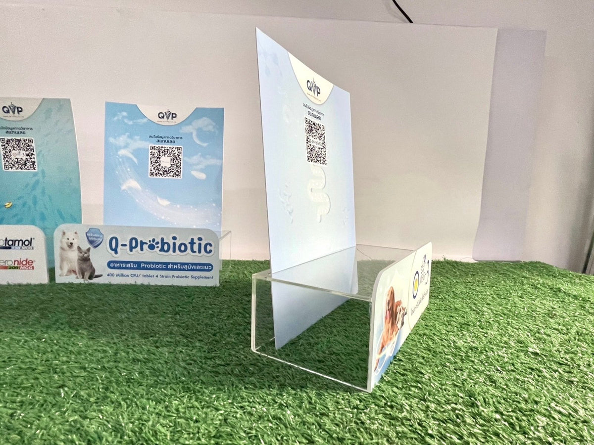 ดิสเพลย์ชั้นวางสินค้าอะคริลิค โปร่งใส ดีไซน์หรูหรา เหมาะสำหรับโชว์สินค้าและงานแสดงสินค้า