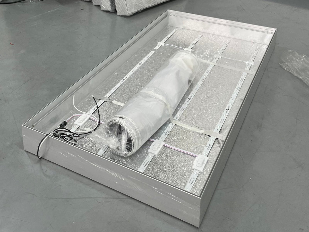 ป้ายกล่องไฟผ้า Fabric Light Box พิมพ์คมชัด สีสด ติดตั้งง่าย เหมาะสำหรับงานอีเวนต์ บูธแสดงสินค้า และป้ายโฆษณา