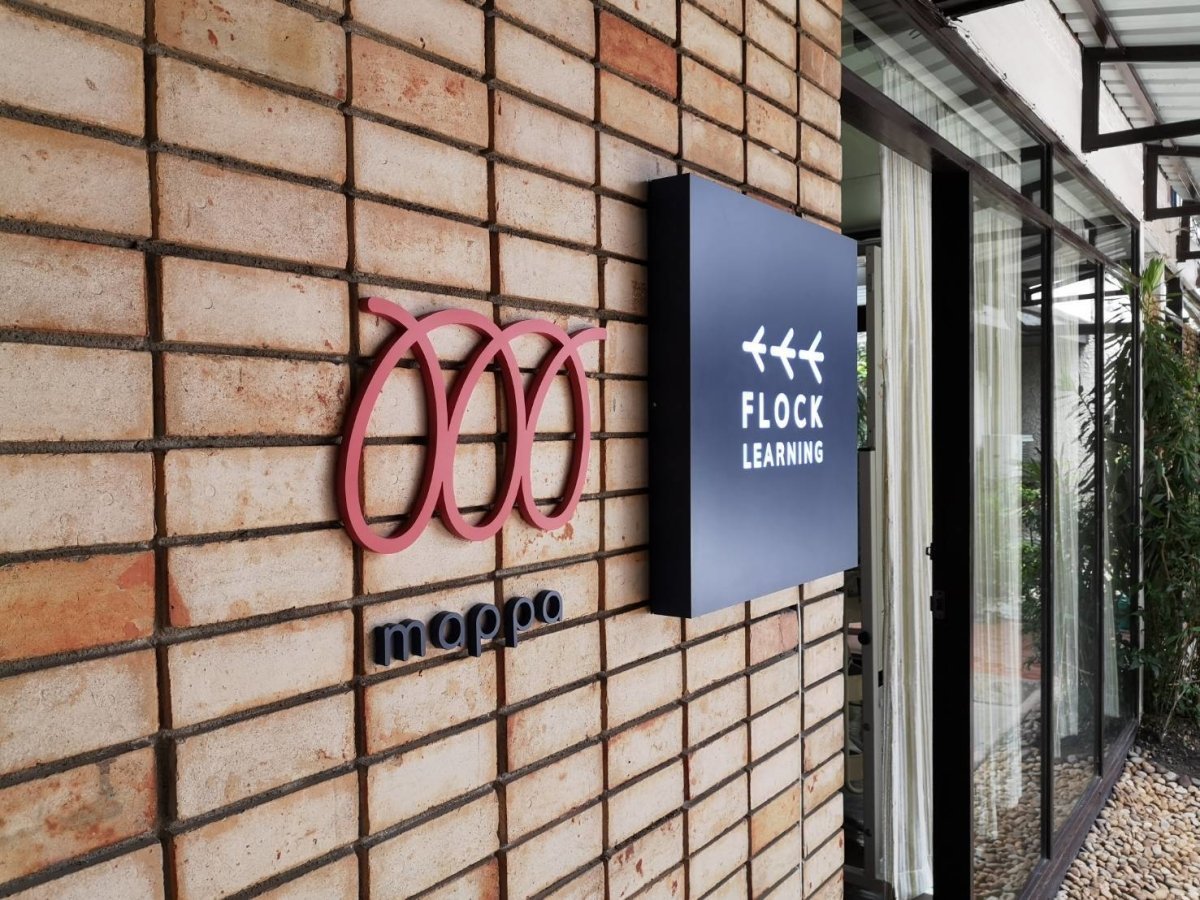 ป้ายอักษรโลหะ และป้ายโลโก้ ดีไซน์หรูหรา แข็งแรง ทนทาน เหมาะสำหรับป้ายบริษัท ร้านค้า และงานตกแต่งอาคาร