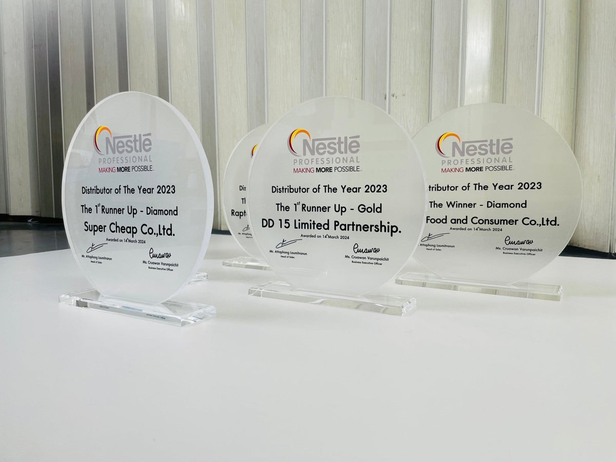 โล่รางวัล Acrylic Trophy Award อะคริลิคใส พิมพ์คมชัด ดีไซน์หรูหรา เหมาะสำหรับงานมอบรางวัล เกียรติยศ การแข่งขัน และงานองค์กร