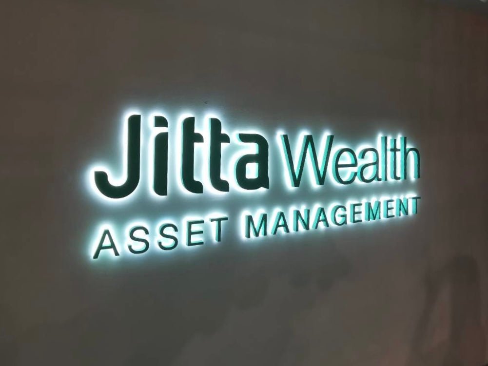 ป้ายบริษัท อักษรโลหะไฟออกหลัง ติดผนัง สวยหรู สว่างโดดเด่น เหมาะสำหรับป้ายสำนักงาน องค์กร ร้านค้า และงานตกแต่งอาคาร