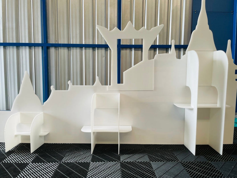 แบคดรอปฟิวเจอร์บอร์ด ฉากถ่ายรูปราคาถูก พิมพ์คมชัด น้ำหนักเบา ติดตั้งง่าย เหมาะสำหรับงานแต่ง งานอีเวนต์ และงานถ่ายภาพ