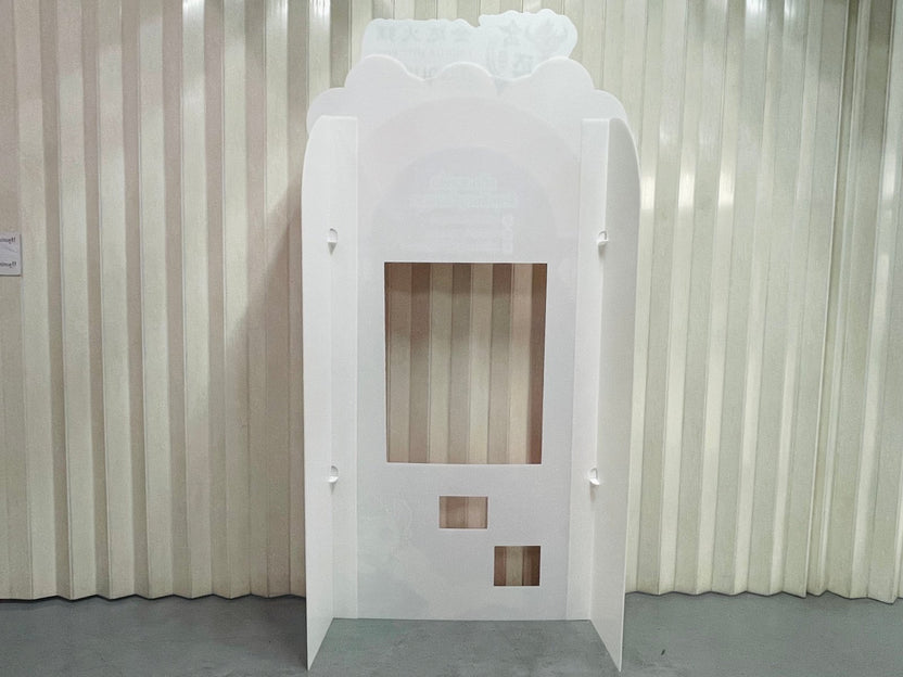 กรอบป้าย Instagram และ Facebook ดีไซน์เหมือนหน้าฟีดโซเชียล เหมาะสำหรับงานอีเวนต์ งานถ่ายภาพ และกิจกรรมโปรโมชัน