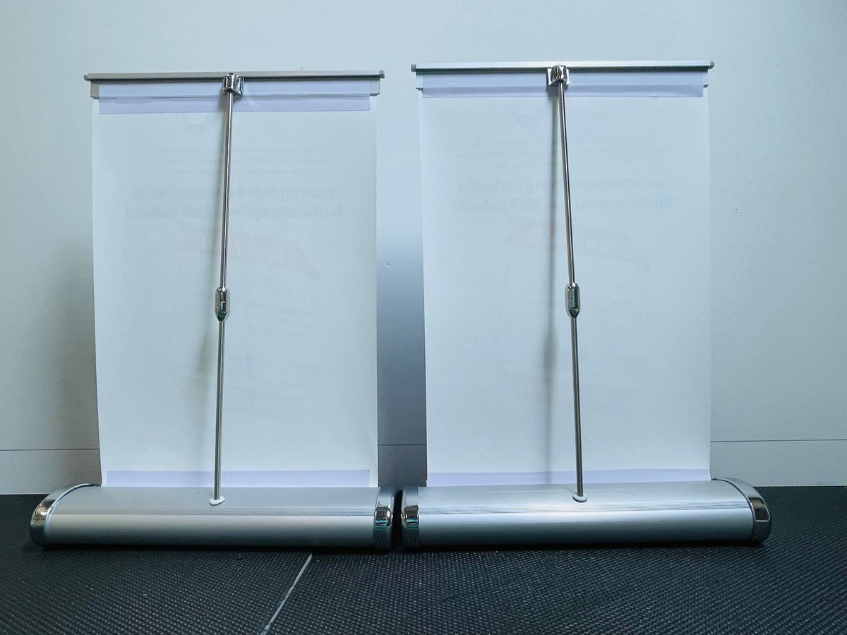 Mini Roll Up โรลอัพขนาดเล็ก น้ำหนักเบา ติดตั้งง่าย เหมาะสำหรับโปรโมชัน ร้านค้า และบูธแสดงสินค้า