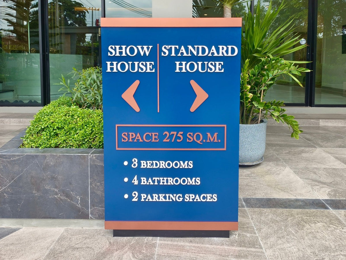 ป้ายตั้ง Totem ป้ายเสาบอกทาง เสาประชาสัมพันธ์ ดีไซน์สูงเด่น เหมาะสำหรับห้างสรรพสินค้าและอาคาร