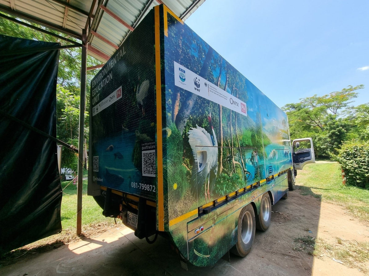 สติ๊กเกอร์ติดรถบรรทุก รถพ่วง พิมพ์คมชัด วัสดุทนทาน เหมาะสำหรับโฆษณา และงานโปรโมชัน