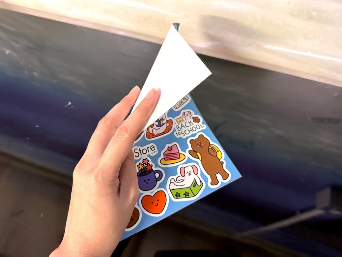 สติ๊กเกอร์ไดคัทลายการ์ตูน A5/A4 พิมพ์สีสด คมชัด เหมาะสำหรับของสะสม งานตกแต่ง และโปรโมชัน