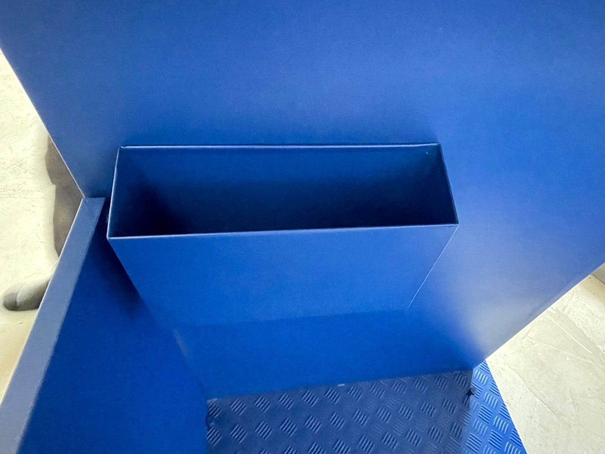 โพเดียม รปภ. และจุดพัก รปภ. แข็งแรง ทนทาน ดีไซน์ใช้งานสะดวก เหมาะสำหรับโครงการ อาคารสำนักงาน คอนโด และพื้นที่สาธารณะ