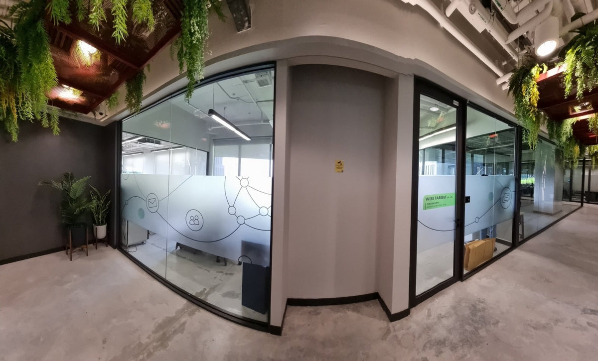 สติ๊กเกอร์ฝ้า พิมพ์อิงค์เจ็ท ติดกระจก ลวดลายสวยงาม กันแสง เหมาะสำหรับออฟฟิศและร้านค้า