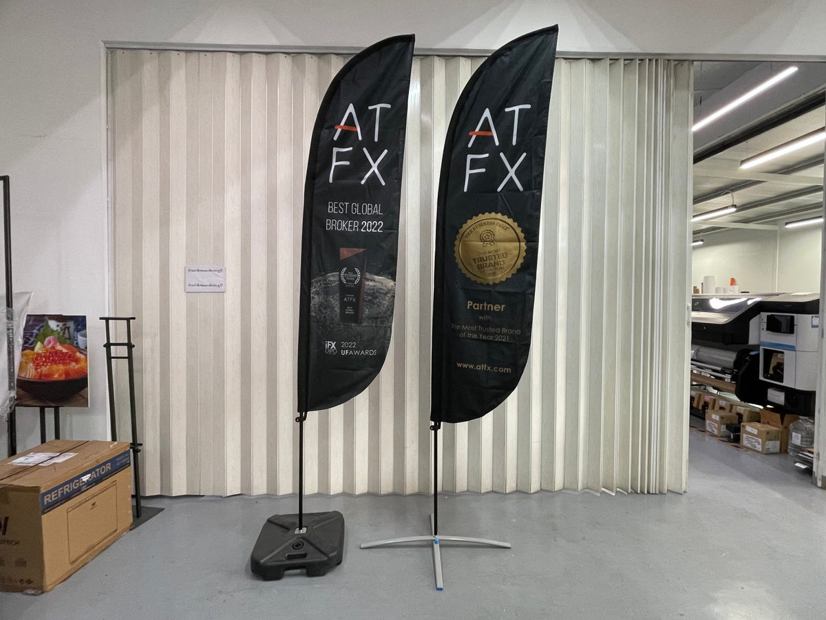 ธงชายหาด ธงปีกนก Beach Flag พิมพ์สีสดคมชัด โครงสร้างแข็งแรง เหมาะสำหรับงานอีเวนต์ โปรโมชัน และสื่อโฆษณาหน้าร้าน