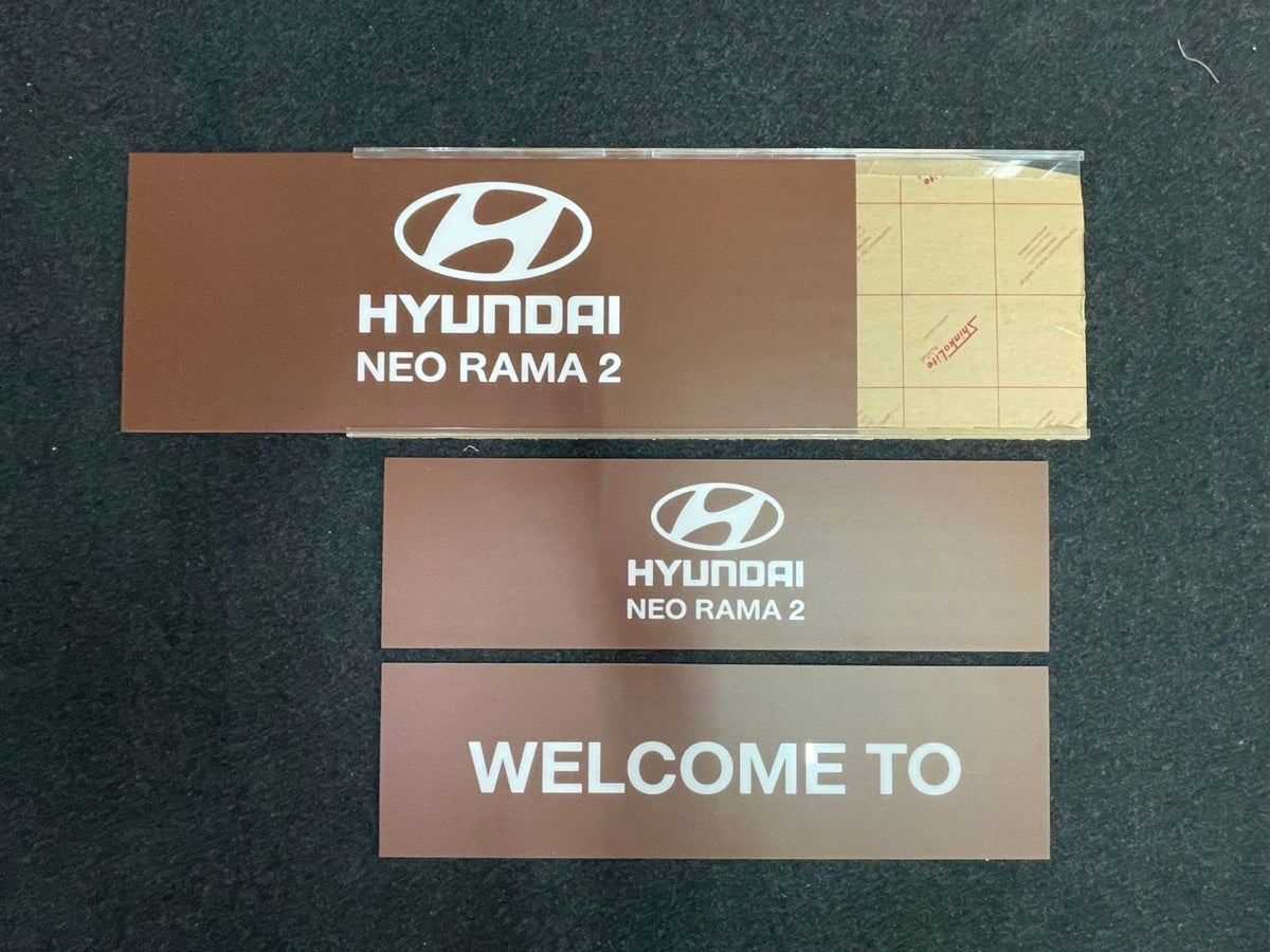 ป้ายรางสอดอะคริลิค ใส่ข้อมูลเปลี่ยนง่าย เหมาะสำหรับป้ายหน้าห้อง ป้ายสำนักงาน และอาคาร