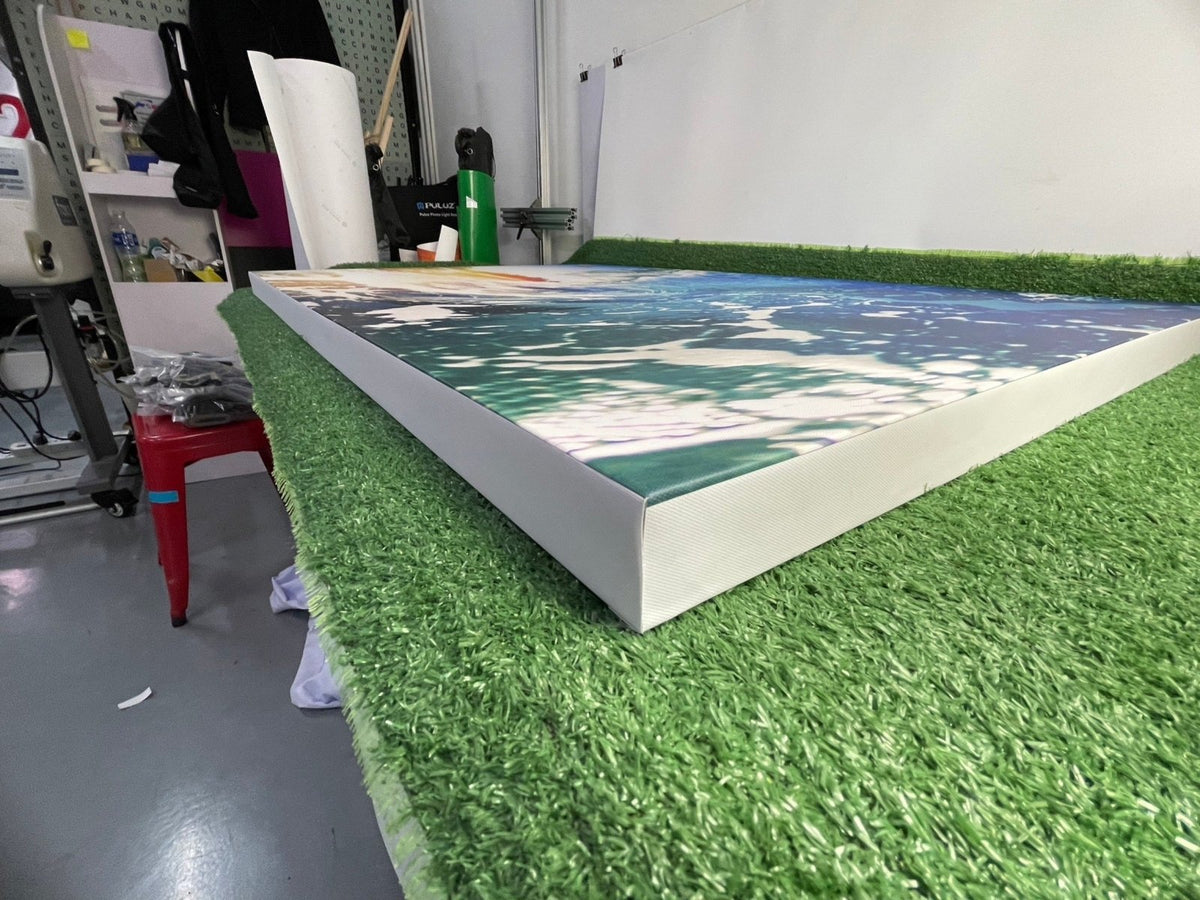 กรอบรูปแคนวาส พิมพ์คมชัด สีสด เหมาะสำหรับตกแต่งบ้าน ร้านอาหาร คาเฟ่ และแกลเลอรี