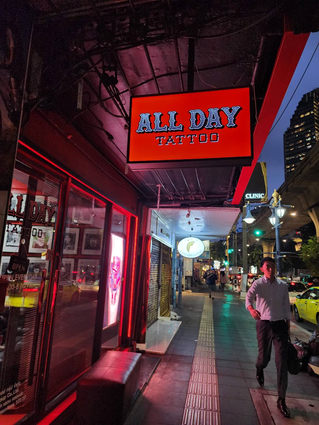 ทำป้ายร้านสัก Tattoo ดีไซน์โดดเด่น พิมพ์คมชัด เหมาะสำหรับร้านสักและธุรกิจด้านความงาม