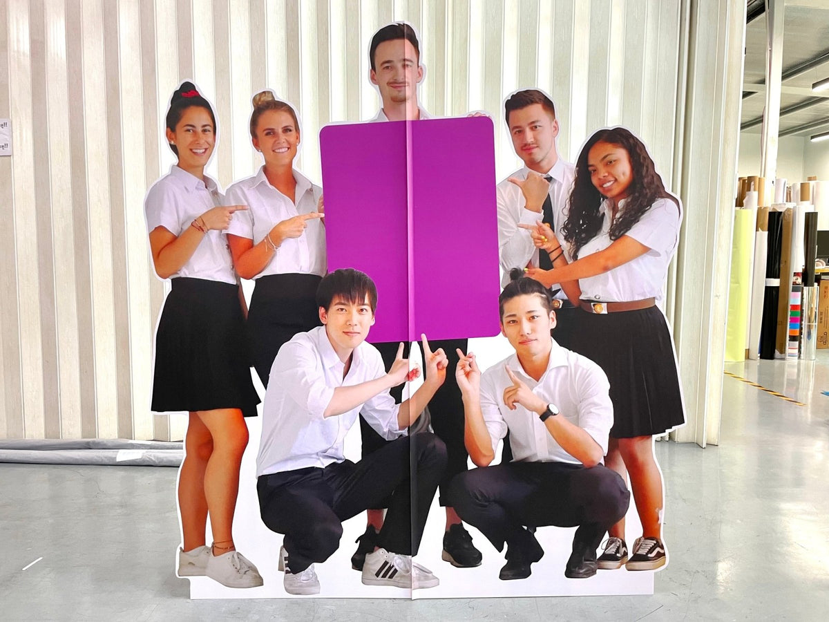 สแตนดี้ไดคัท Standee Die-Cut พิมพ์คมชัด น้ำหนักเบา ไดคัทตามแบบ เหมาะสำหรับงานอีเวนต์ โปรโมชัน และป้ายโฆษณา