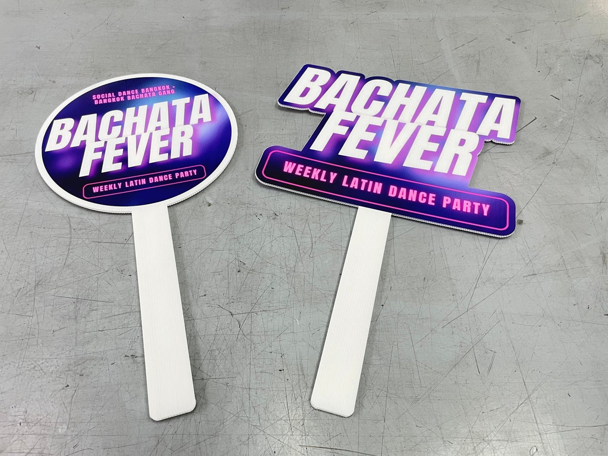 ป้ายถือถ่ายรูป ป้ายพร็อพ สำหรับงานแต่ง งานอีเวนต์ และปาร์ตี้ ดีไซน์น่ารัก พิมพ์คมชัด เพิ่มความสนุกในการถ่ายภาพ