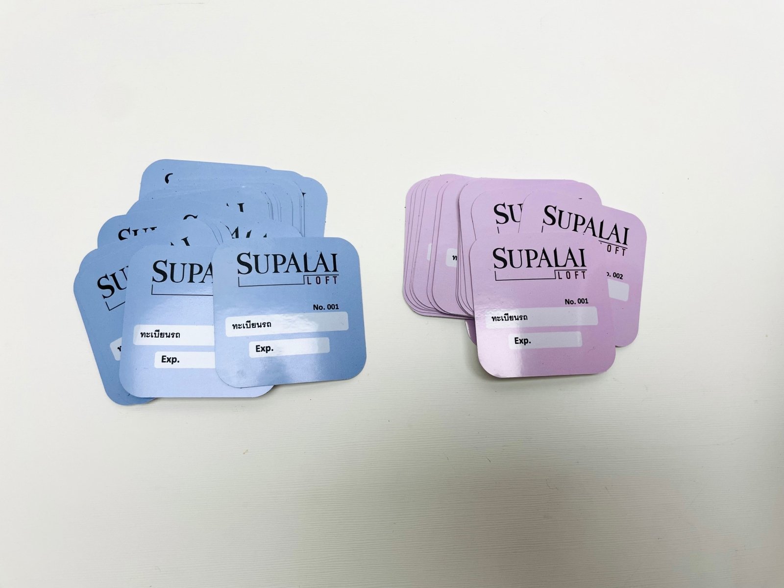 สติ๊กเกอร์ติดจักรยานยนต์ เข้า-ออก พิมพ์คมชัด ทนแดดฝน เหมาะสำหรับควบคุมการเข้าออกโครงการ นิติบุคคล และพื้นที่ส่วนกลาง