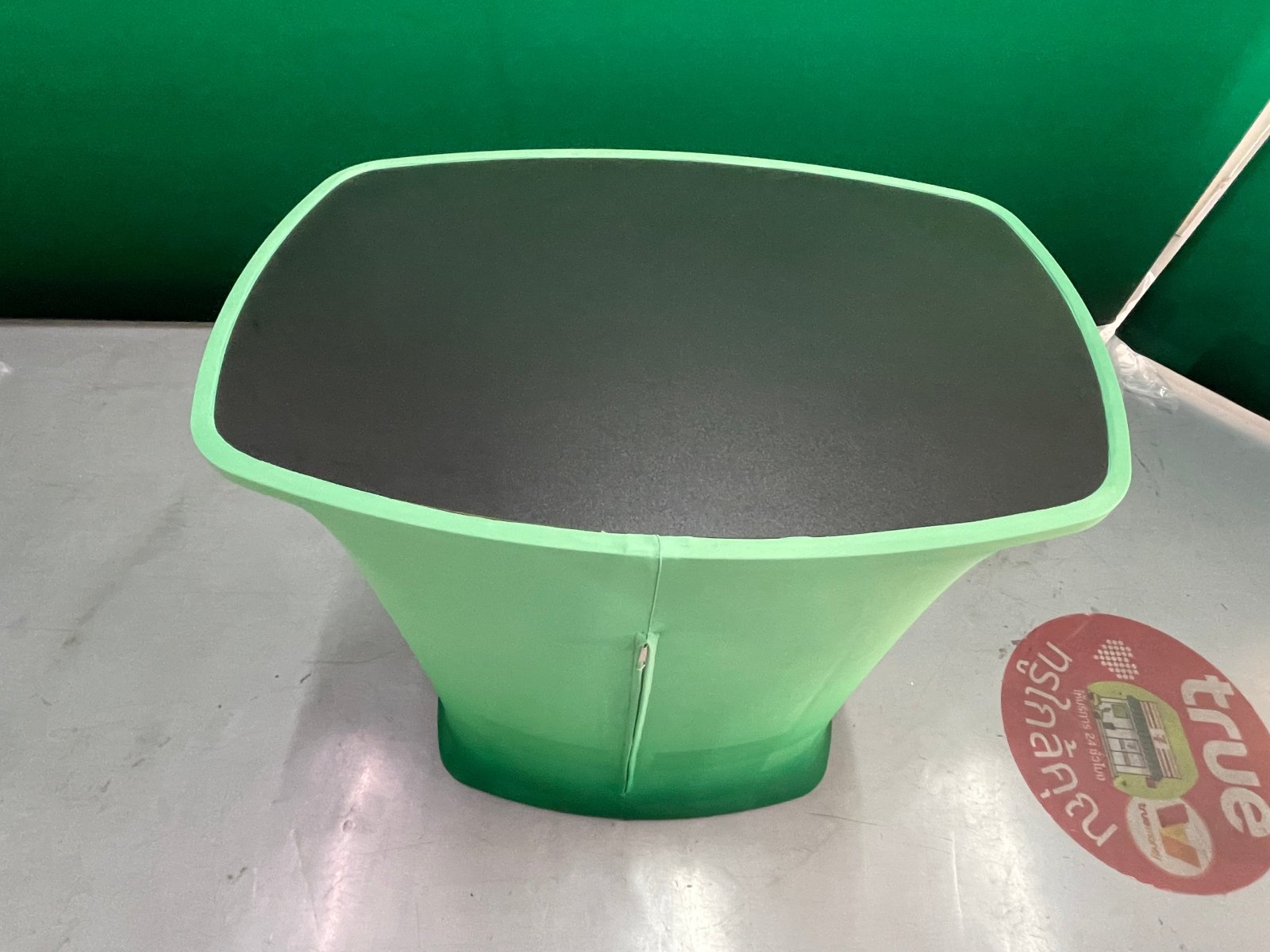 โต๊ะแสดงสินค้าผ้า Expo  โต๊ะแสดงสินค้าแบบผ้างาน Expo โต๊ะโปรโมทผ้างาน Expo Fabric Counter Display