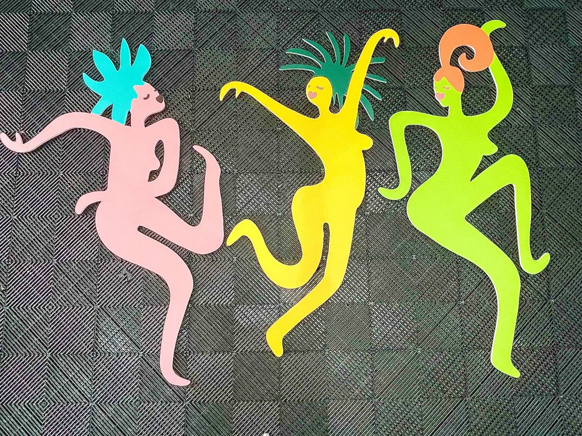 ป้ายพลาสวูดไดคัท และพลาสวูดตัวนูน พิมพ์คมชัด แข็งแรง ทนทาน เหมาะสำหรับป้ายร้านค้า ป้ายบริษัท และงานตกแต่งอาคาร