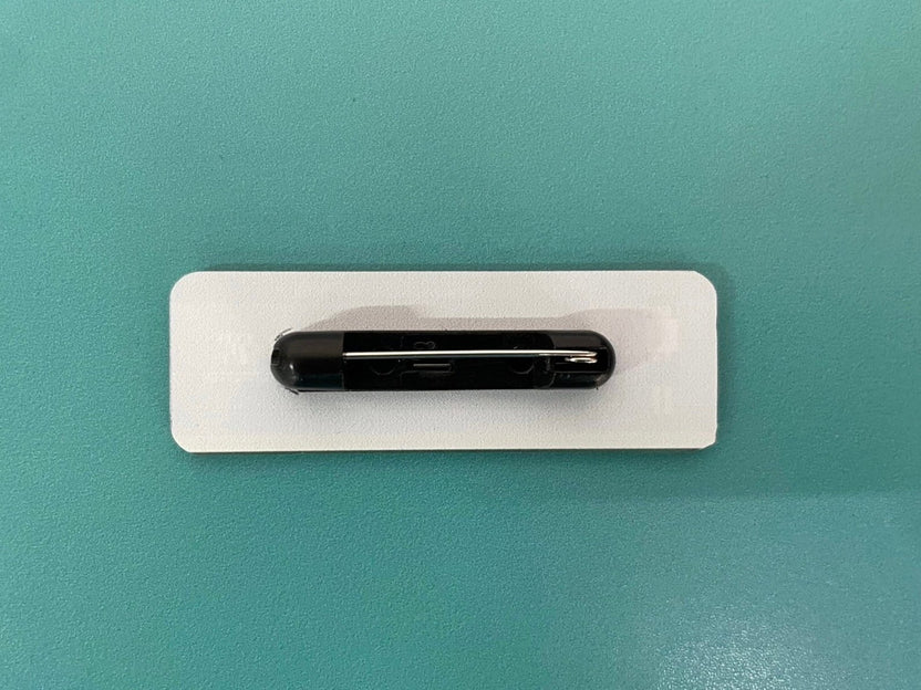 ป้ายชื่อติดอก ป้ายเข็มกลัด แม่เหล็ก เนมแทก ดีไซน์กะทัดรัด เหมาะสำหรับบริษัท และงานอีเวนต์