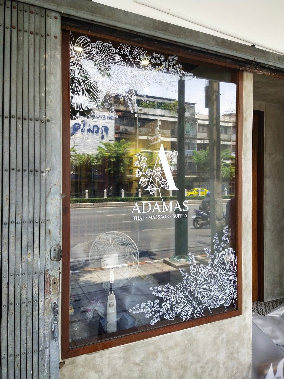 ป้ายร้านนวด สปา ดีไซน์หรูหรา สะท้อนบรรยากาศผ่อนคลาย เหมาะสำหรับร้านสปาและร้านนวดแผนไทย