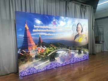 Fabric backdrop with aluminum frame