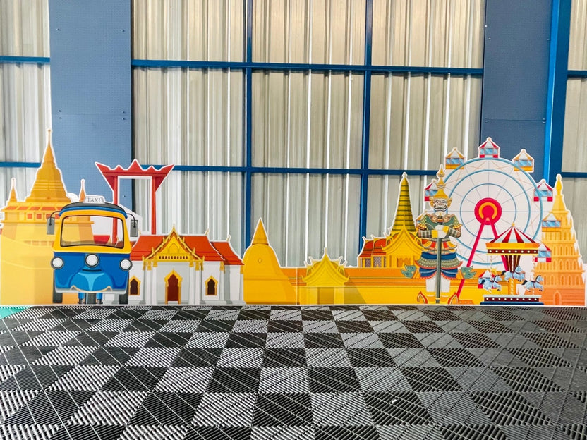 แบคดรอปฟิวเจอร์บอร์ด ฉากถ่ายรูปราคาถูก พิมพ์คมชัด น้ำหนักเบา ติดตั้งง่าย เหมาะสำหรับงานแต่ง งานอีเวนต์ และงานถ่ายภาพ