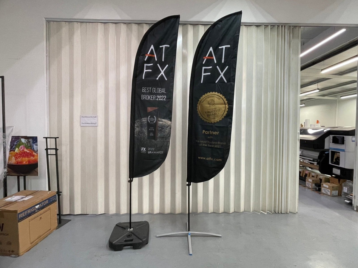 ธงชายหาด ธงปีกนก Beach Flag พิมพ์สีสดคมชัด โครงสร้างแข็งแรง เหมาะสำหรับงานอีเวนต์ โปรโมชัน และสื่อโฆษณาหน้าร้าน