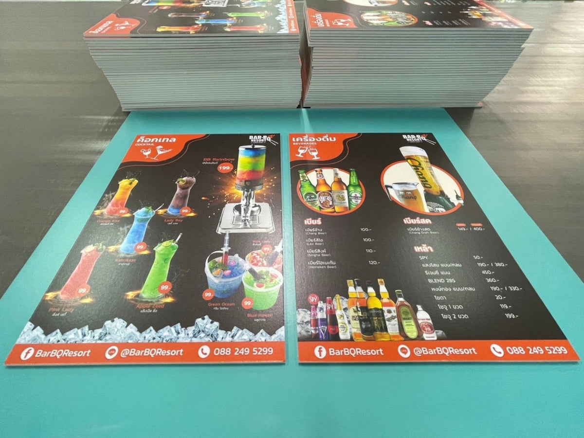 แผ่นเมนู พลาสติก HIP พลาสวูด แข็งแรง กันน้ำ พิมพ์คมชัด เหมาะสำหรับร้านอาหารและคาเฟ่