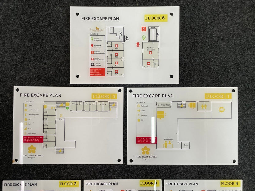 บอร์ดประชาสัมพันธ์อะคริลิค และกรอบอะคริลิคติดผนัง แข็งแรง โปร่งใส เหมาะสำหรับประกาศ โปสเตอร์ เมนู และงานแสดงข้อมูล