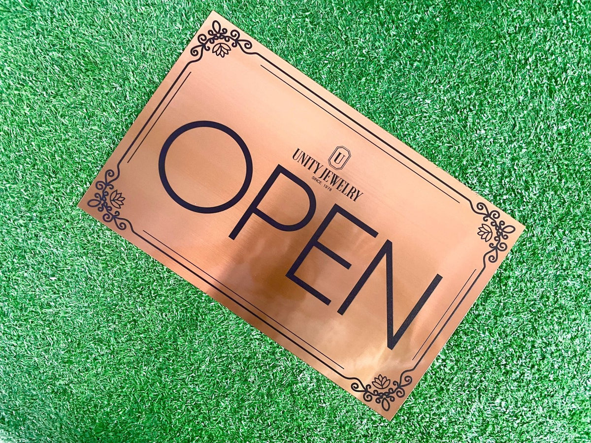 ป้ายสแตนเลส พิมพ์ยูวี คมชัด ทนทาน ดีไซน์หรูหรา เหมาะสำหรับป้ายบริษัท