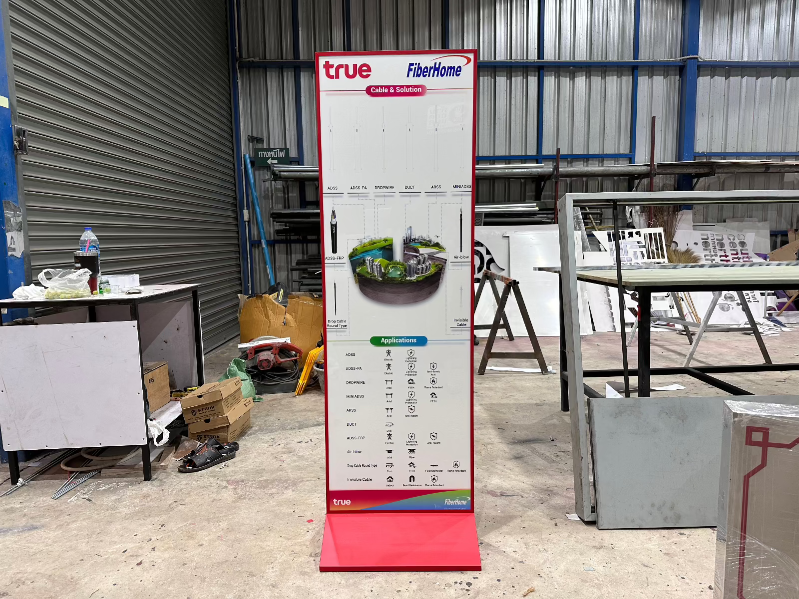 ป้ายประชาสัมพันธ์ และป้ายตั้งพื้น พิมพ์คมชัด แข็งแรง เหมาะสำหรับงานอีเวนต์ งานโฆษณา และประชาสัมพันธ์หน้าร้านหรือองค์กร