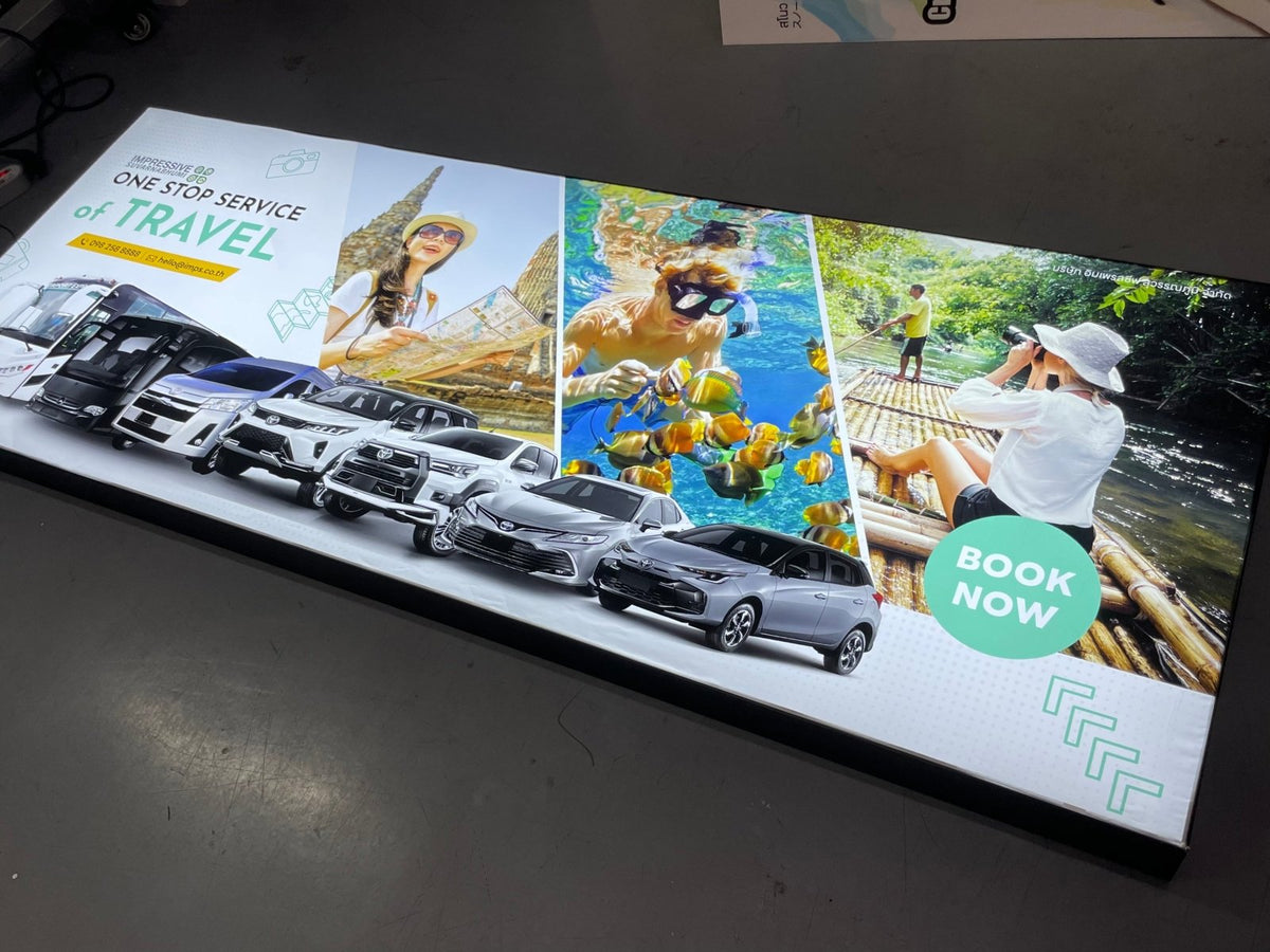 ป้ายกล่องไฟผ้า Fabric Light Box พิมพ์คมชัด สีสด ติดตั้งง่าย เหมาะสำหรับงานอีเวนต์ บูธแสดงสินค้า และป้ายโฆษณา